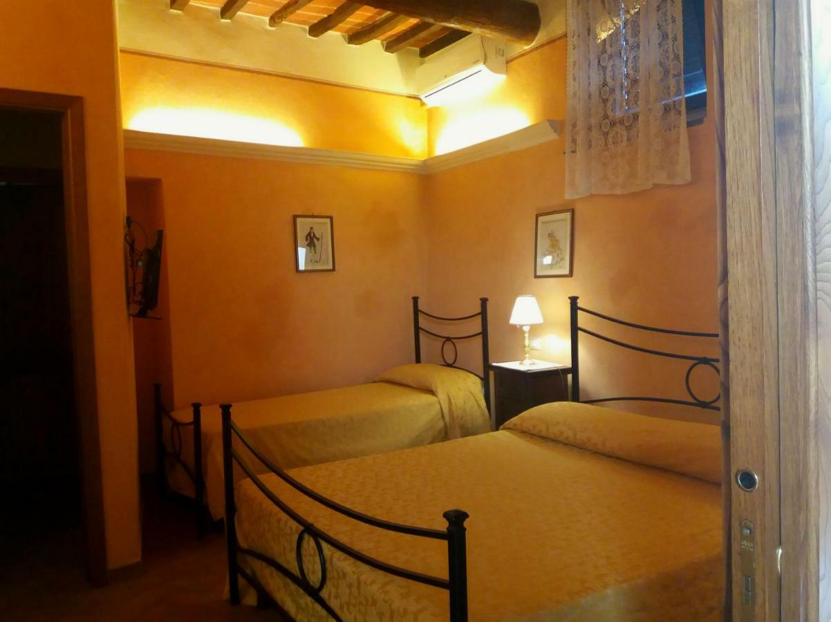 Residence Le Gagli Arde Arezzo Buitenkant foto