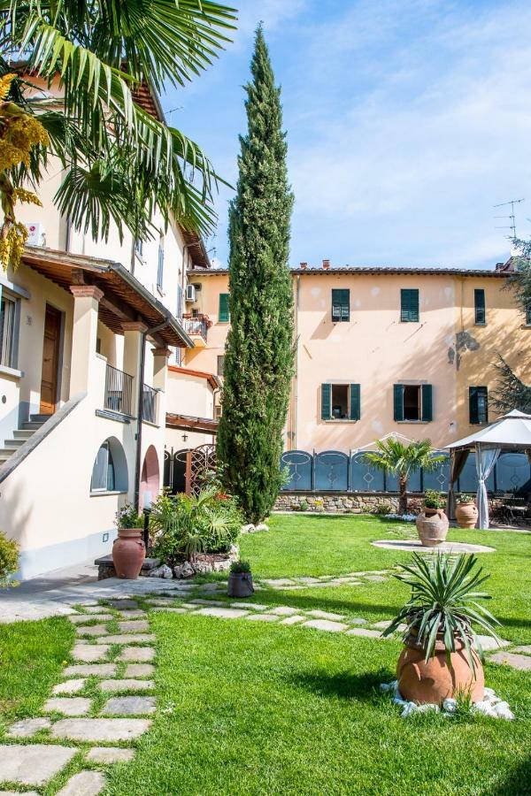 Residence Le Gagli Arde Arezzo Buitenkant foto